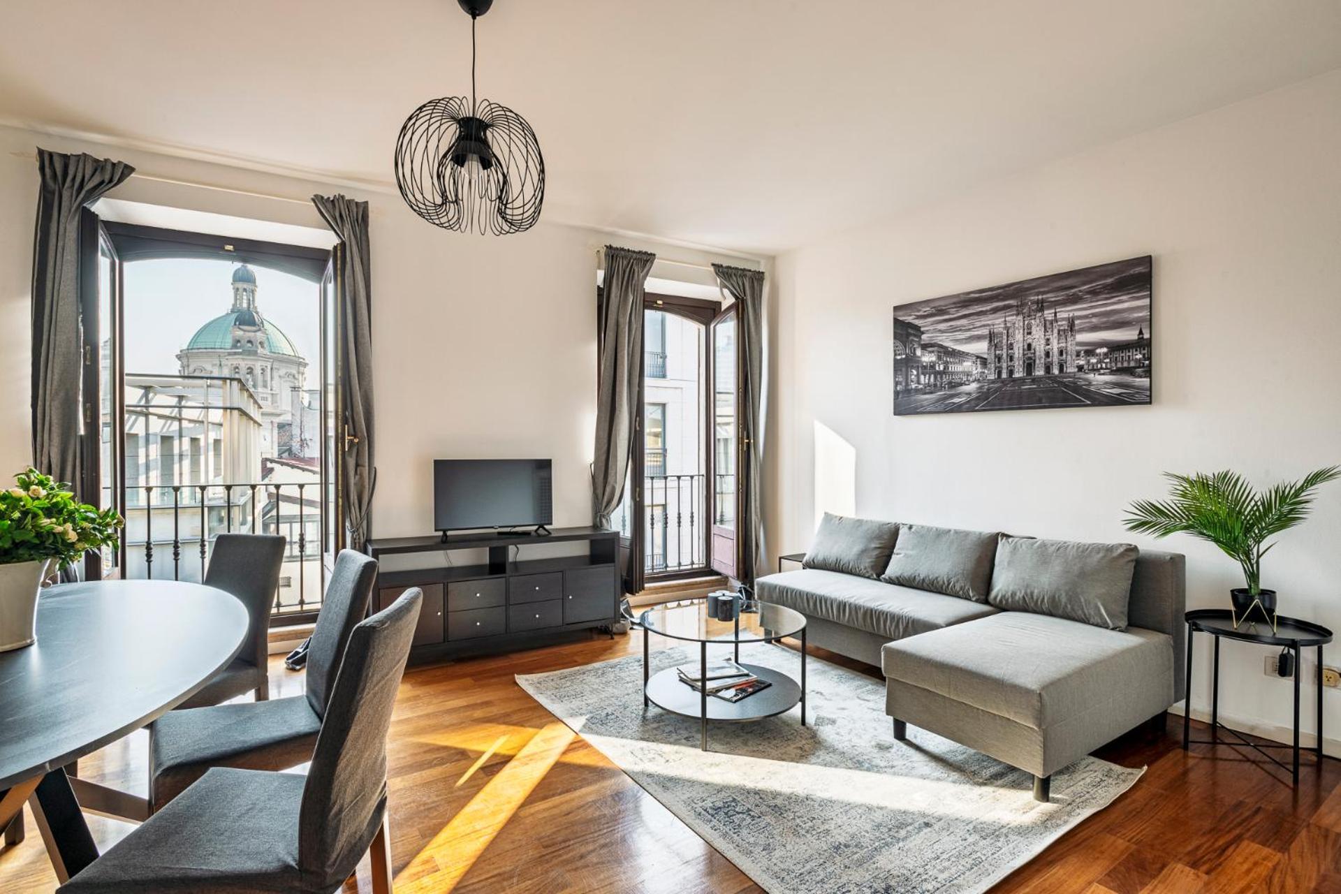Elegant 2 Bedrooms Apartments Near Duomo Milano Dış mekan fotoğraf