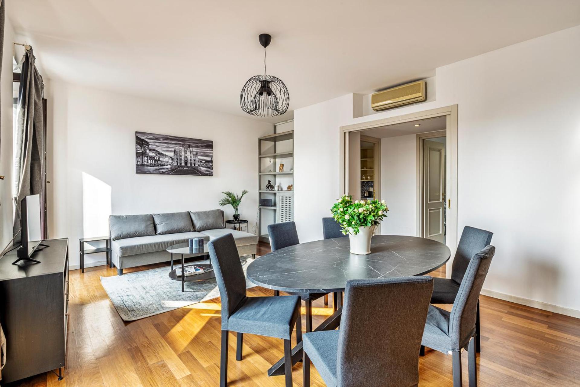 Elegant 2 Bedrooms Apartments Near Duomo Milano Dış mekan fotoğraf