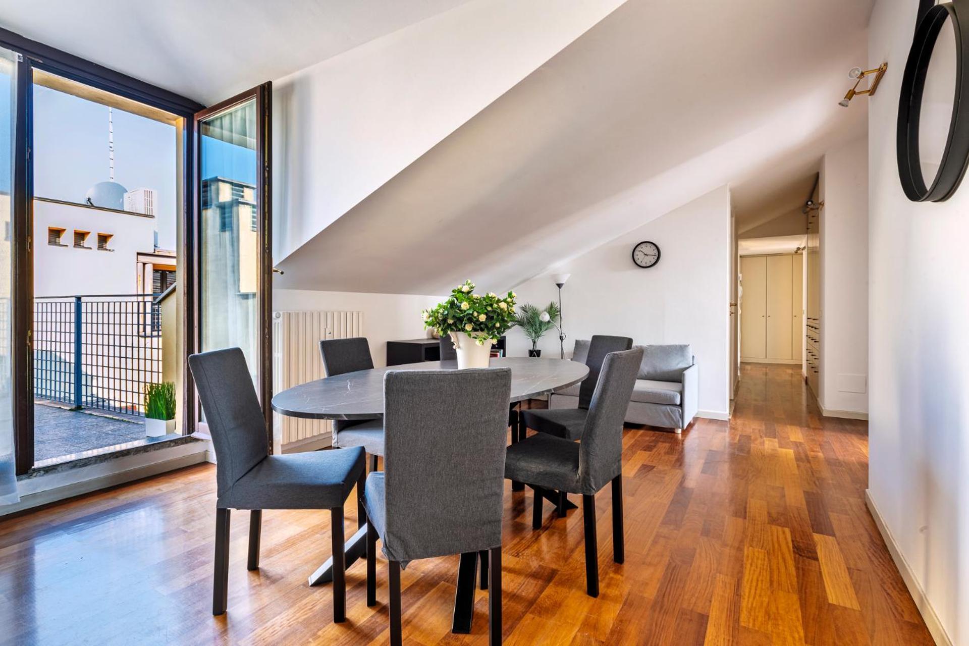 Elegant 2 Bedrooms Apartments Near Duomo Milano Dış mekan fotoğraf